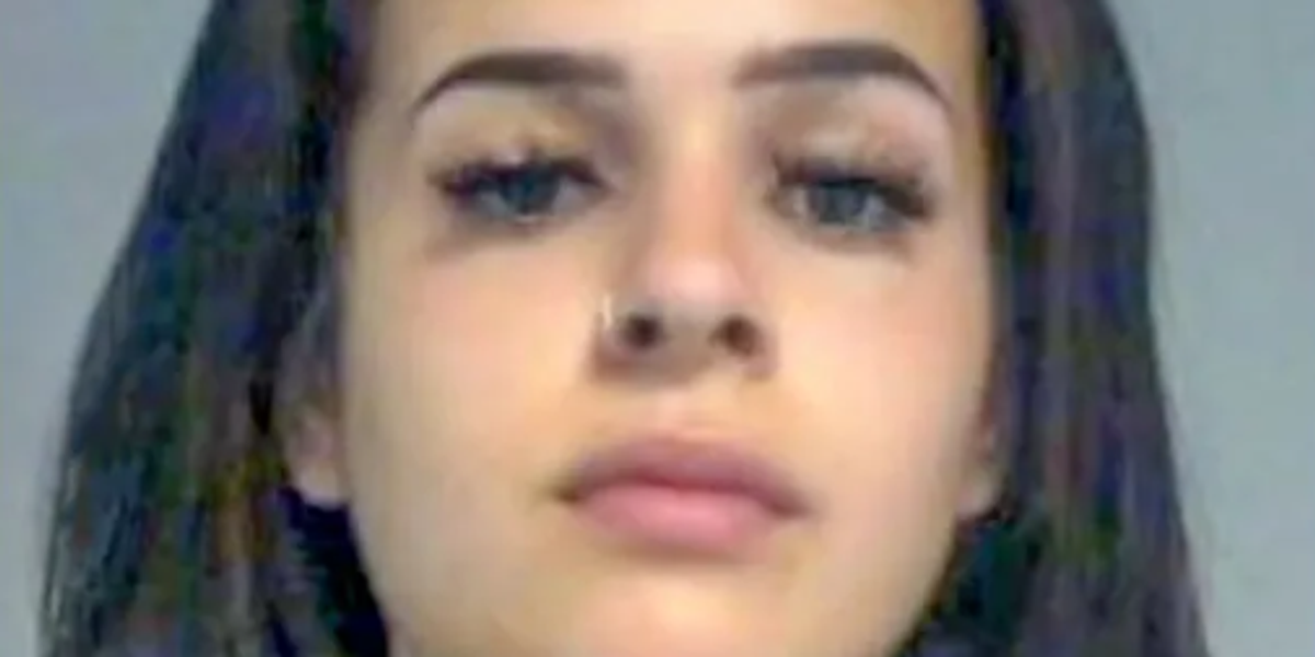 NextImg:Young mum jailed after scamming pensioner out of £300k in jewellery