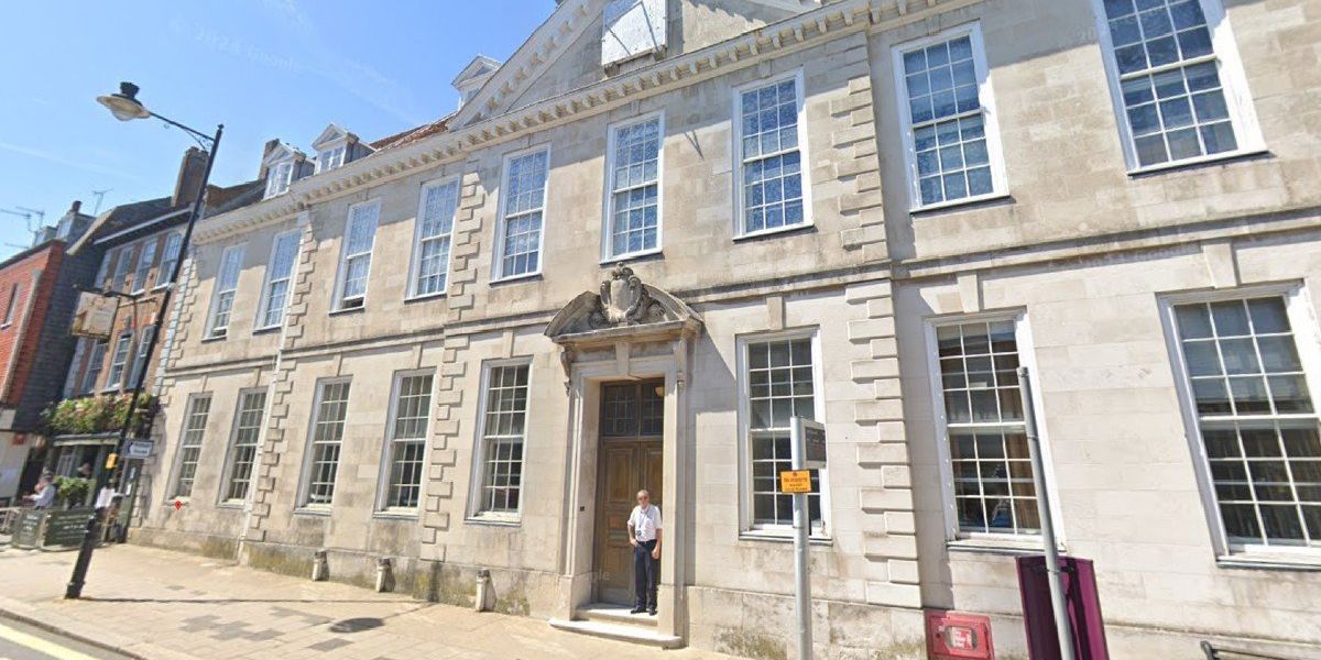 Court gives drug cash to charity with connections to deportation detention group Court gives drug cash to charity with connections to deportation detention group