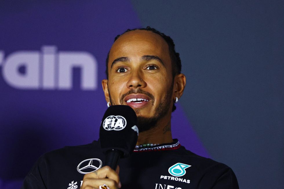 Lewis Hamilton has shown his support to Susie Wolff