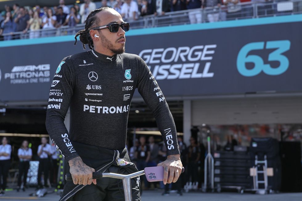 Lewis Hamilton will start 18th in the Chinese Grand Prix
