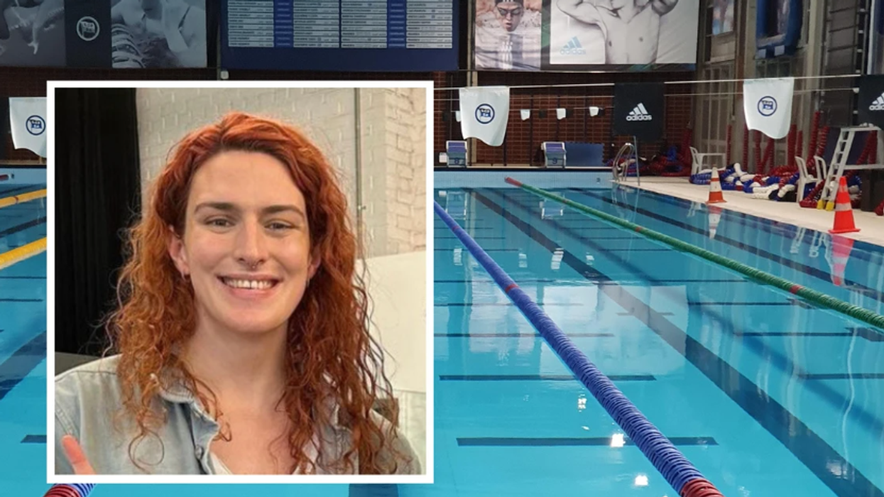 Lia Thomas swimming