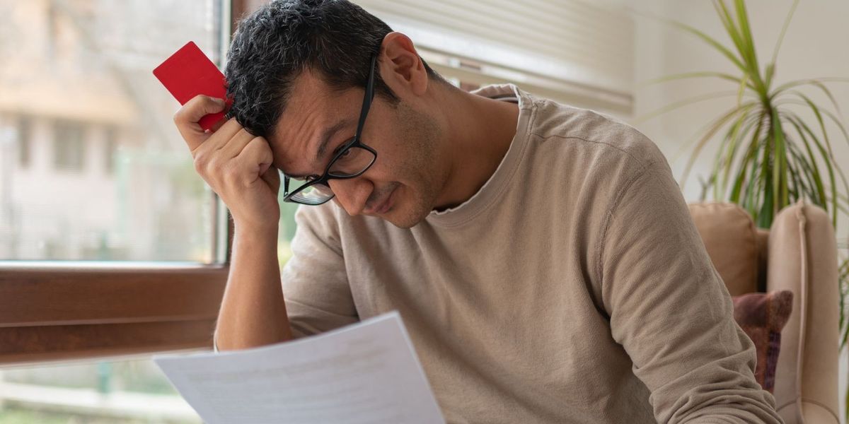 NextImg:Man £2,000 in debt due to soaring rent and energy bills urges people to get help and expert advice