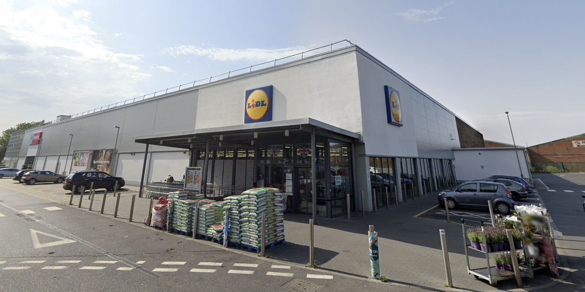 NextImg:Lidl fight sees shop worker smashed in head by bottle and taken to hospital