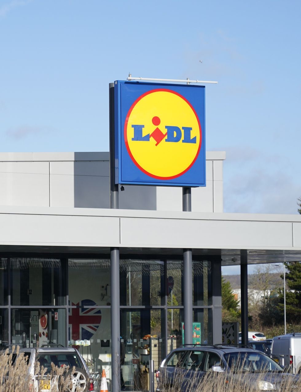 Lidl store sign