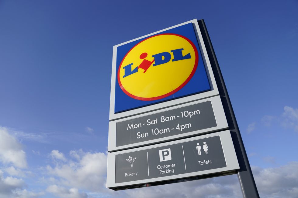 Lidl store sign