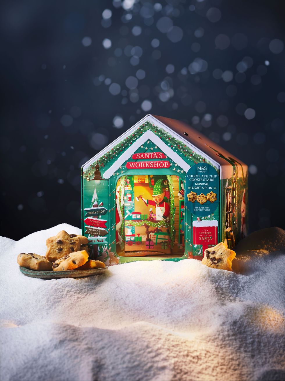 Marks & Spencer announces Christmas Day food is available to order from