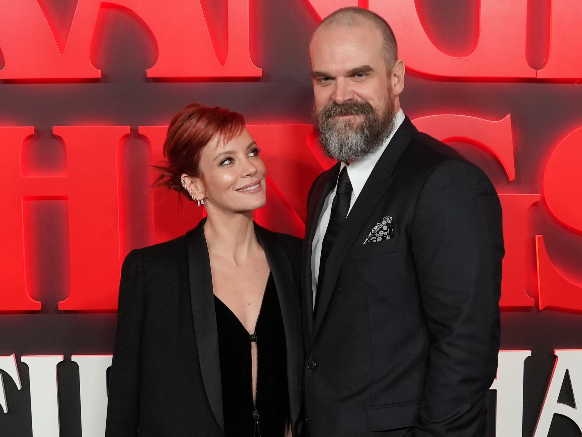 Lily Allen and David Harbour