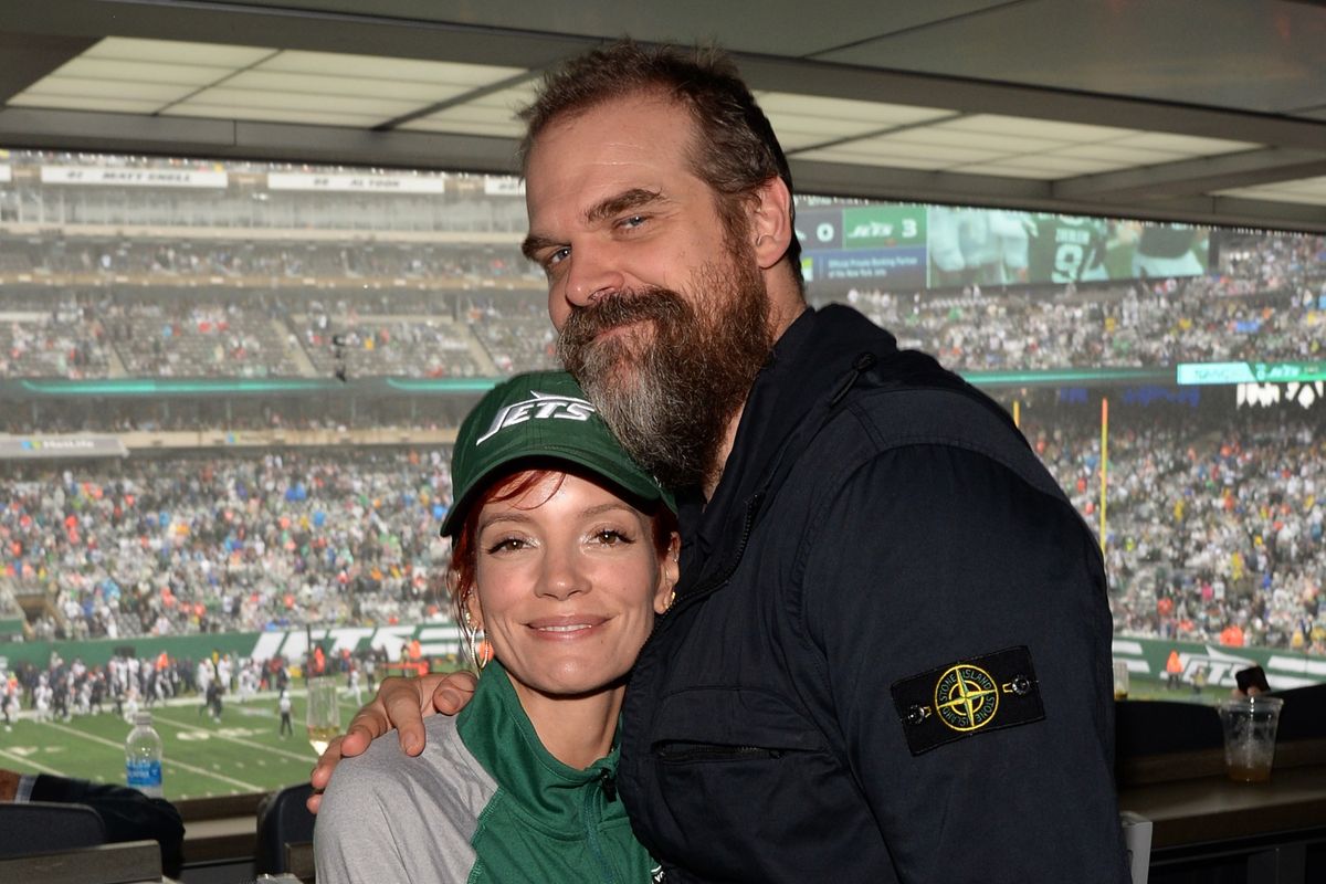 Lily Allen and David Harbour