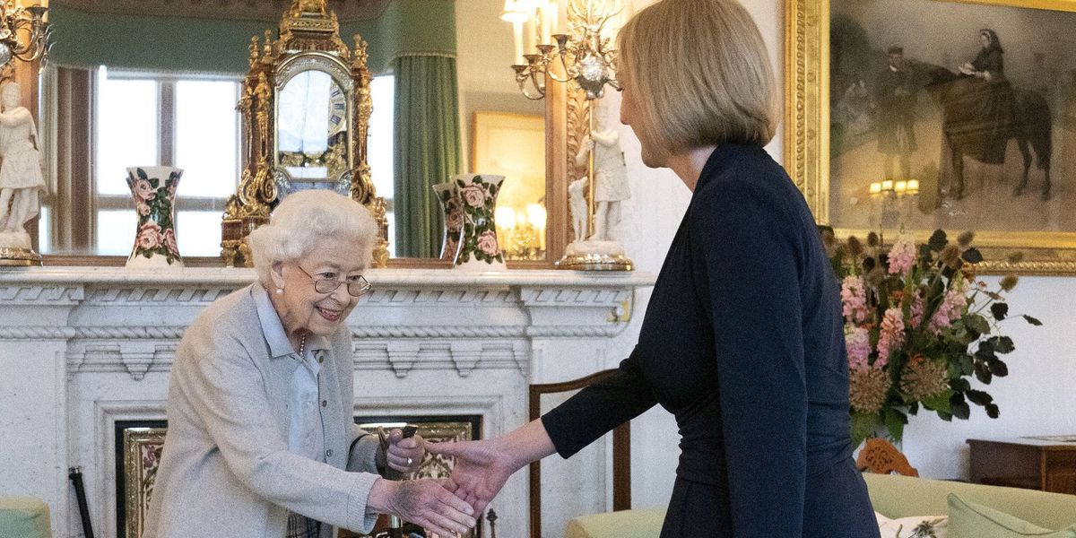 Liz Truss pays homage to Queen Elizabeth II: ‘We still miss her’ Liz Truss pays homage to Queen Elizabeth II: ‘We still miss her’