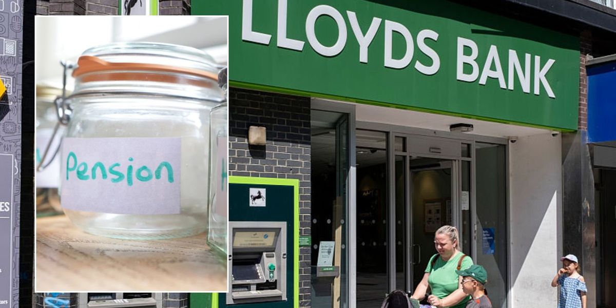 Lloyds Bank launches £5,000 cashback deal in major pensions overhaul Lloyds Bank launches £5,000 cashback deal in major pensions overhaul