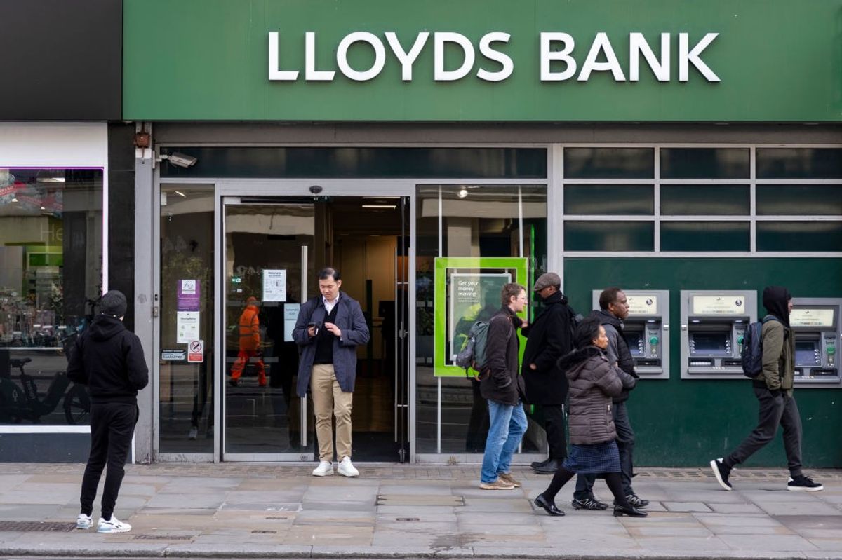 Lloyds Bank store