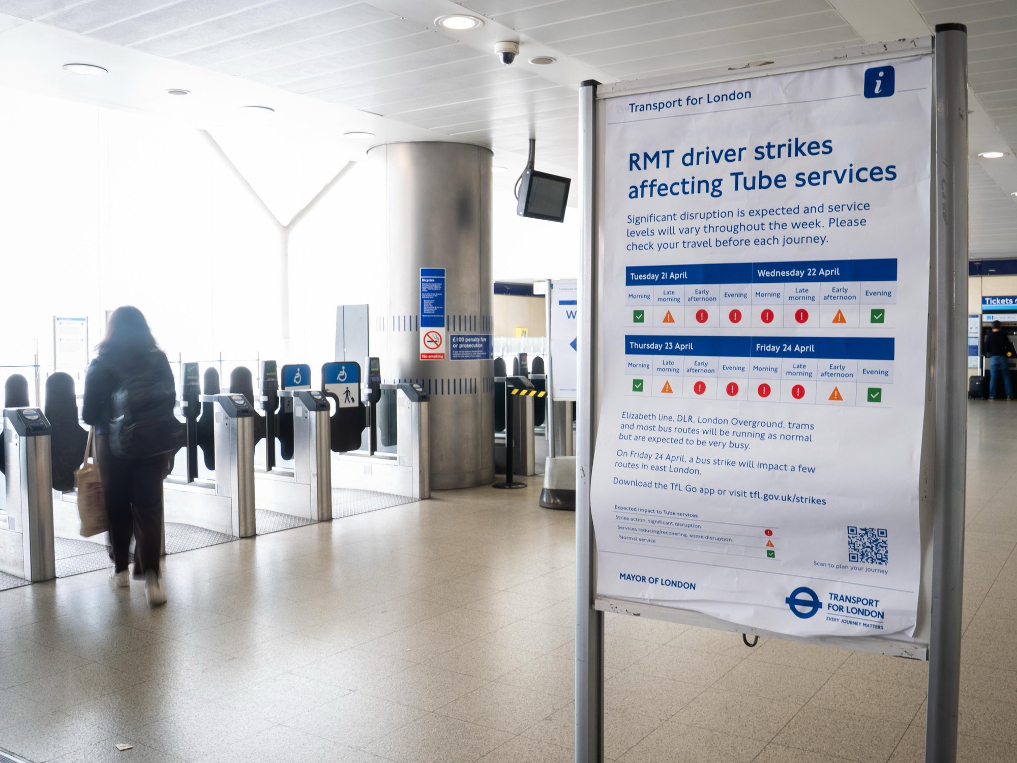 Tube strikes bring more chaos to London as second 24-hour strike begins