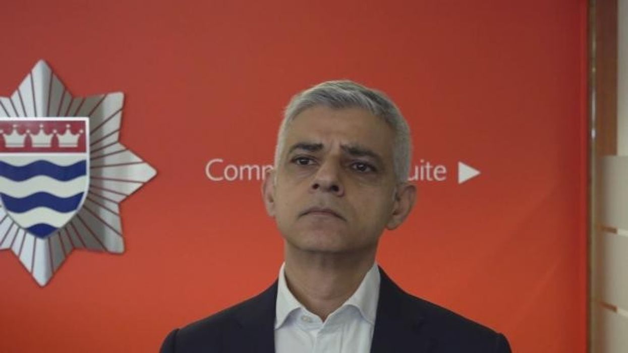 Sadiq Khan says ‘no reason to suspect foul play’ despite counter-terror probe into Heathrow chaos and Putin attack fears