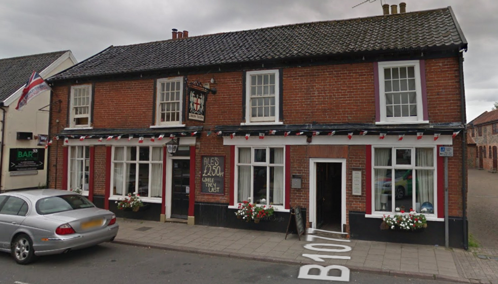 London Tavern pub,