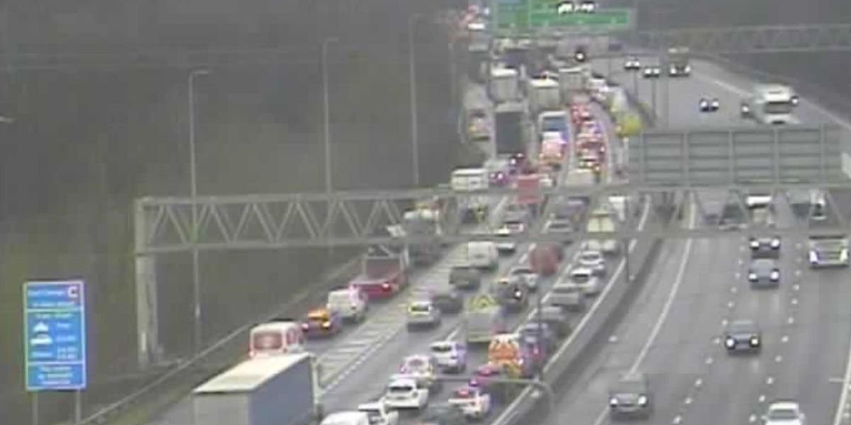 Huge lorry fire causes 90 minutes of delays and miles of congestion on busy road Huge lorry fire causes 90 minutes of delays and miles of congestion on busy road