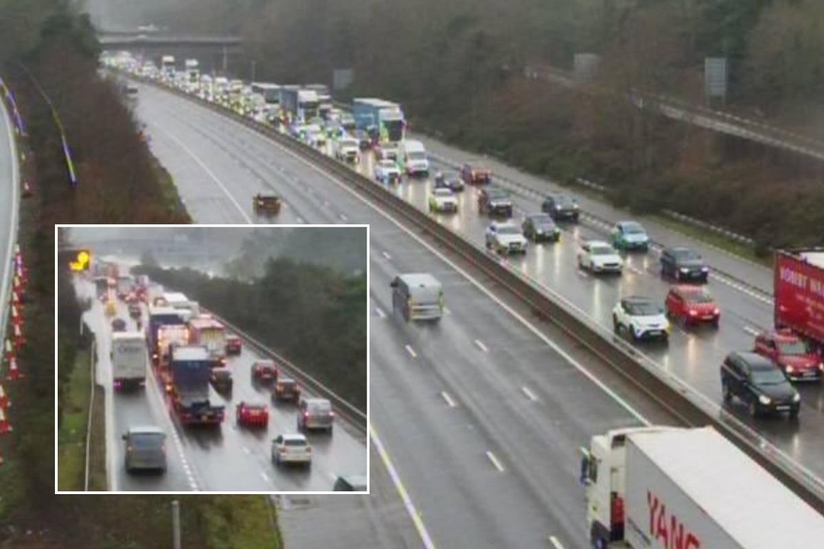 Long delays remain on the M3 in Surrey this morning