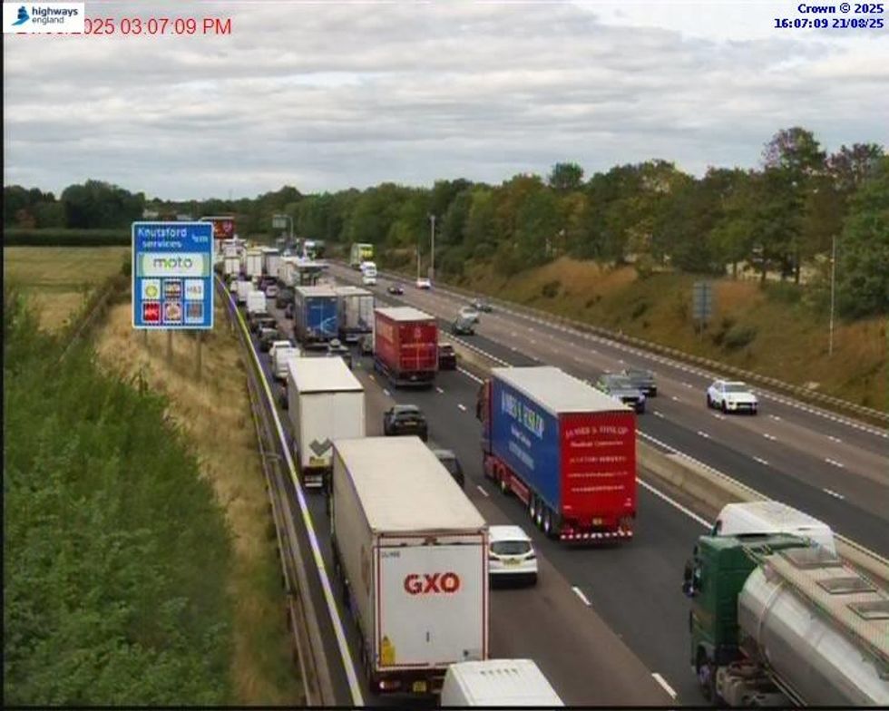 Long traffic delays on the M6