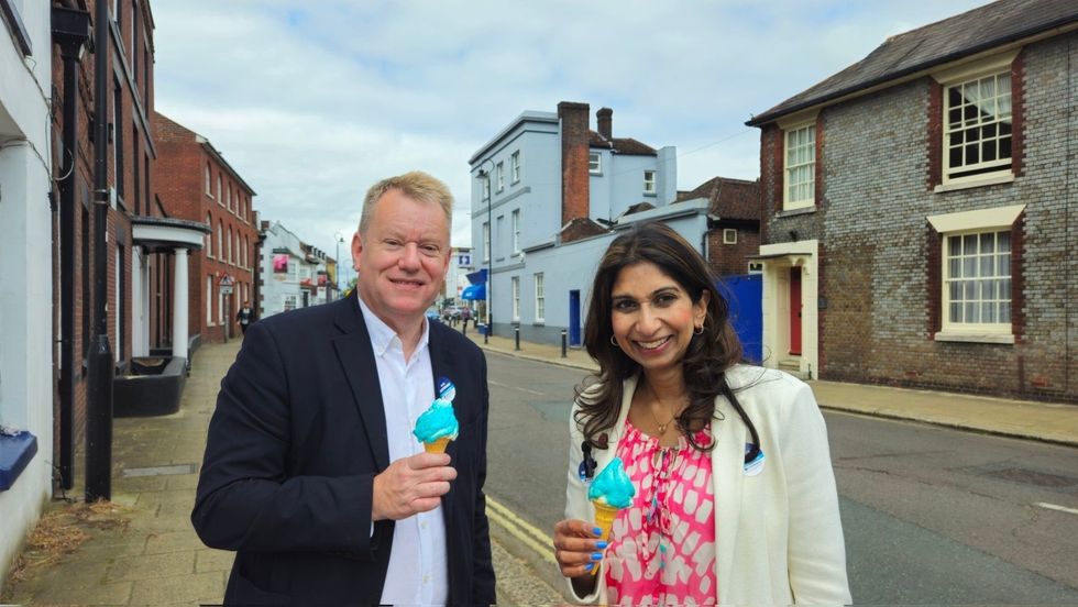 Lord Frost shared a mischief-making image with Suella Braverman following her defection