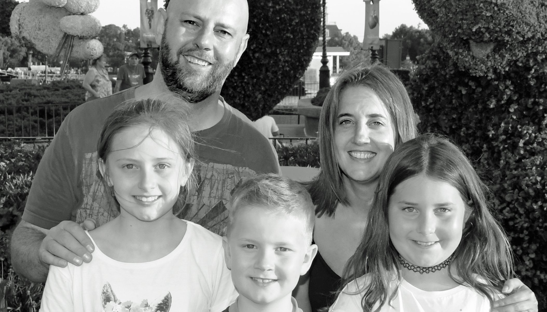 Louise Slorance, with her husband Andrew and three of their children. Nicola Sturgeon has been challenged over the culture of %22secrecy and denial%22 at Glasgow's flagship Queen Elizabeth University Hospital after the widow of a senior Scottish Government official who died there branded it a %22serious risk to vulnerable patients%22.
