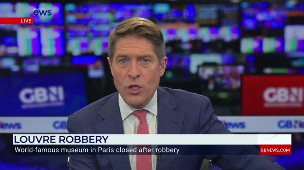 Louvre museum CLOSED as French minister confirms police investigating robbery