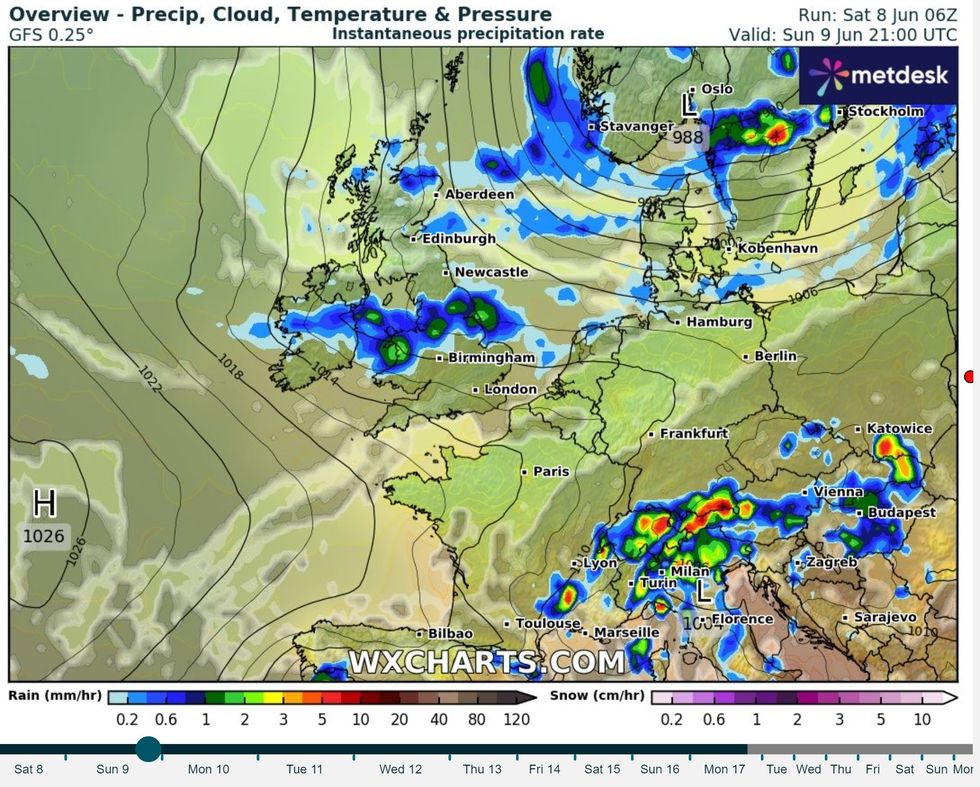 Low pressure zone over Norway and Sweden