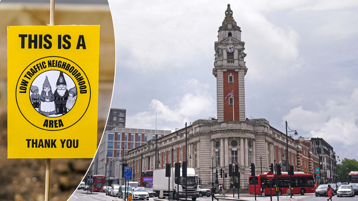 LTN sign/Lambeth Town Hall