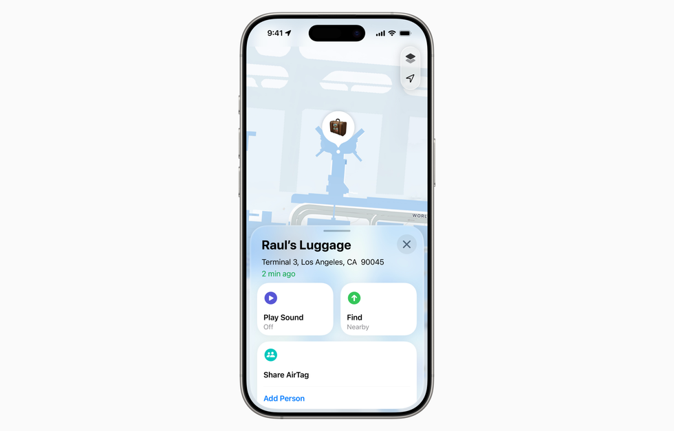 luggage with an airtag shown in the apple wallet app
