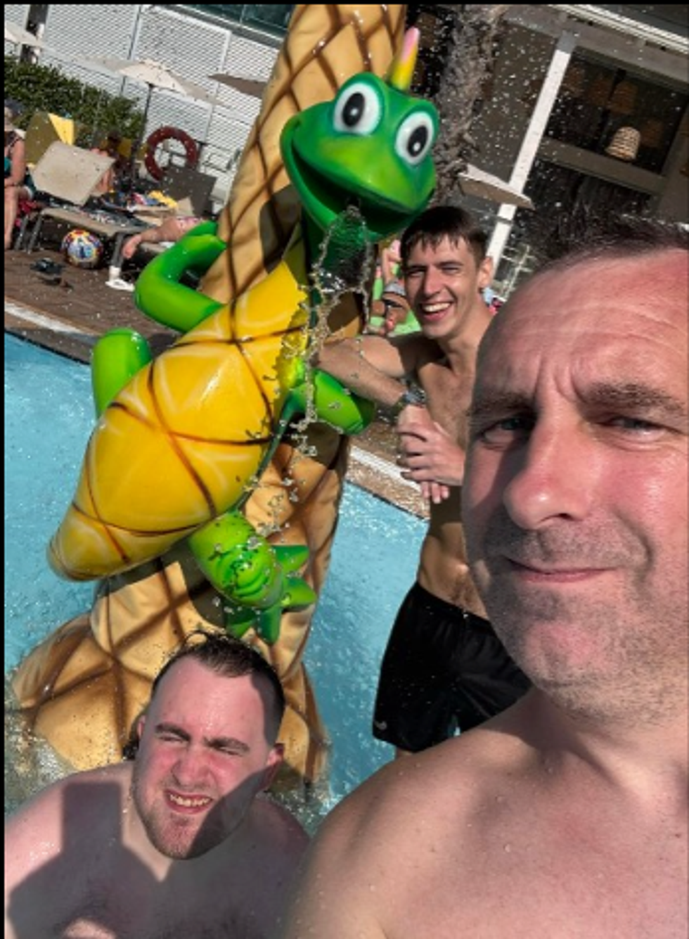 Luke Littler, Anthony Littler