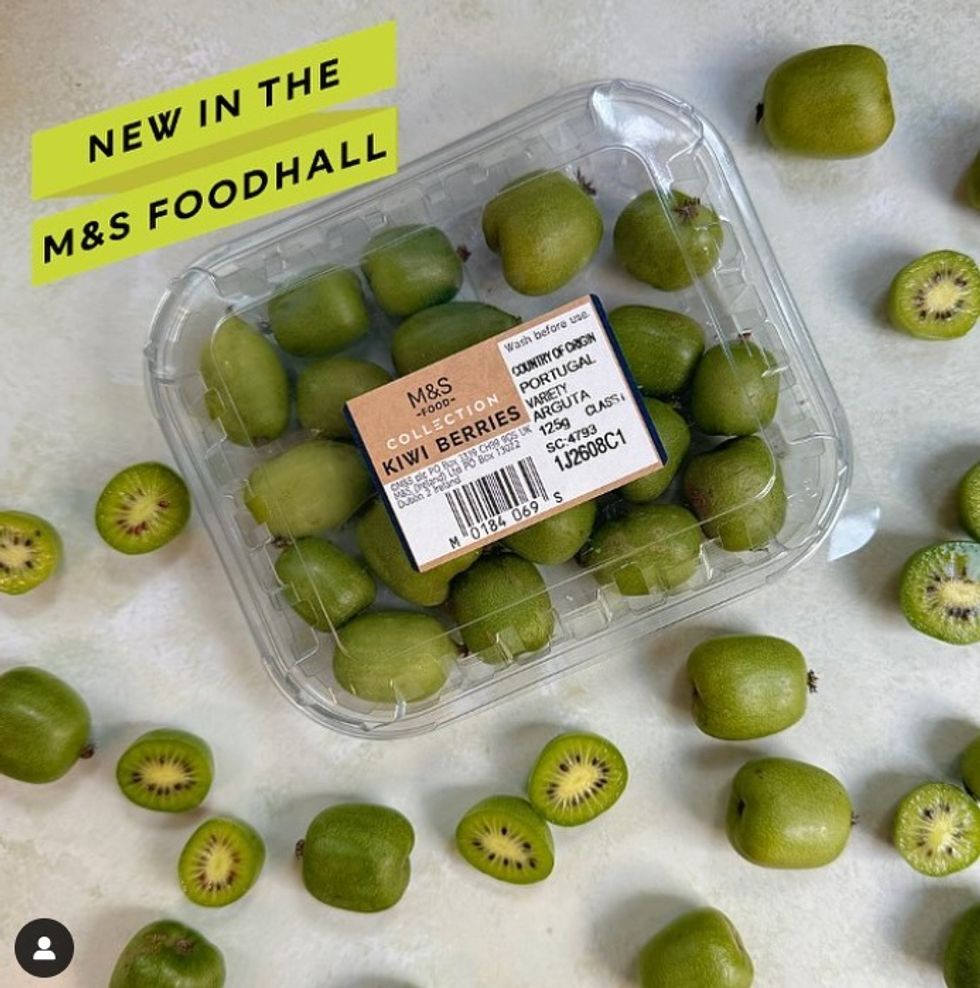 M&S Kiwi Berries