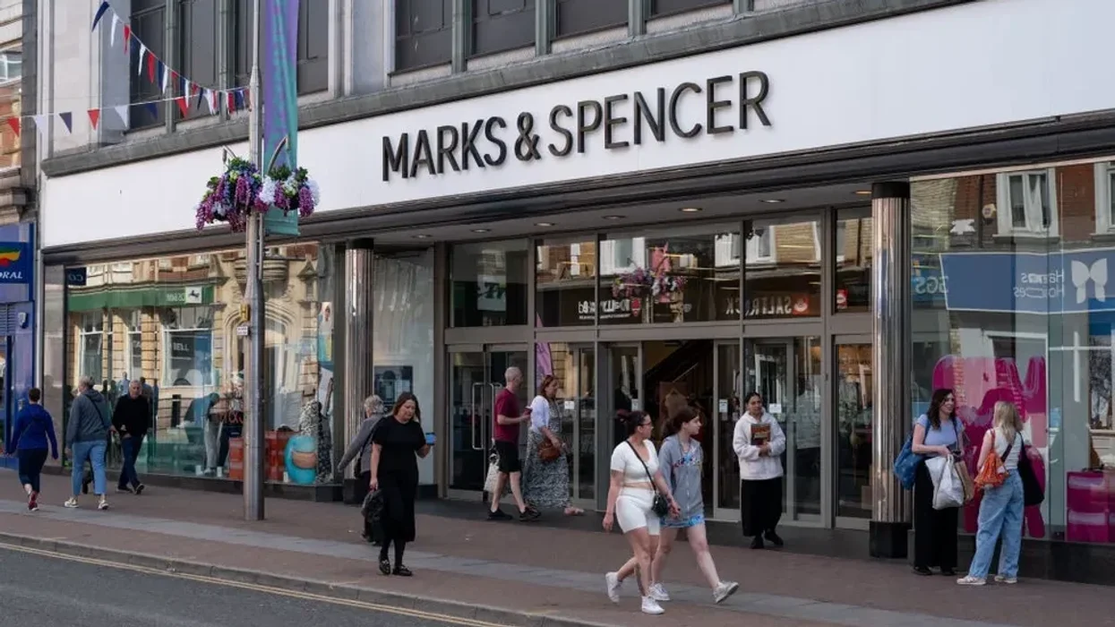 m&s STORE FRONT