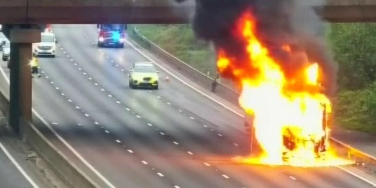 NextImg:Motorists warned to 'expect delays' on major motorway amid huge lorry fire causing lane closures