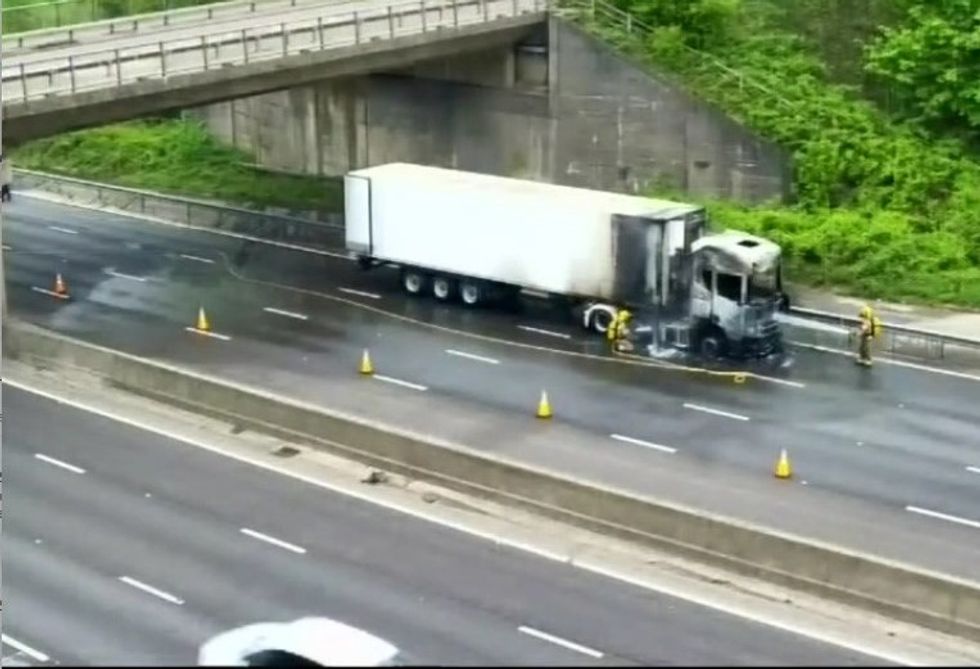M1 lorry firew