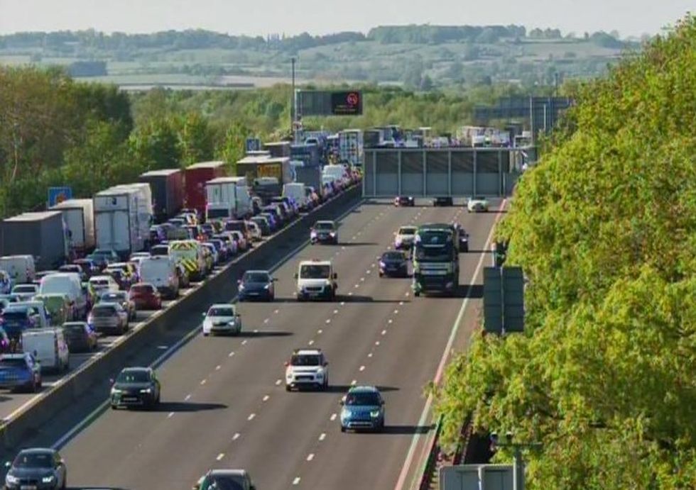 M1 traffic build up