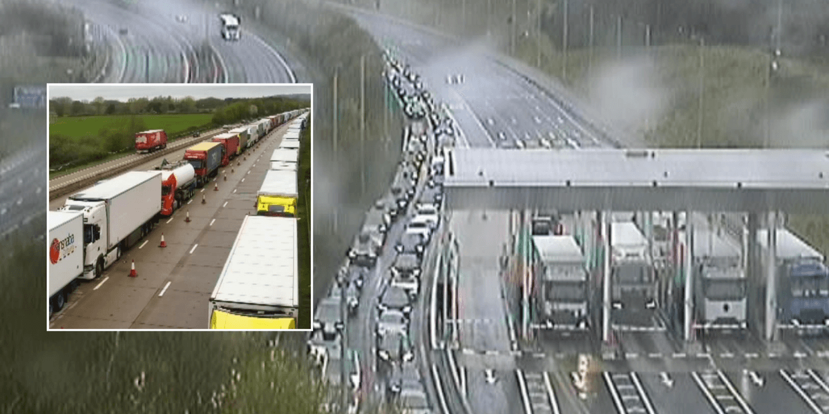 Drivers face 90 minutes of delays near Dover as thousands hit roads for Easter break Drivers face 90 minutes of delays near Dover as thousands hit roads for Easter break