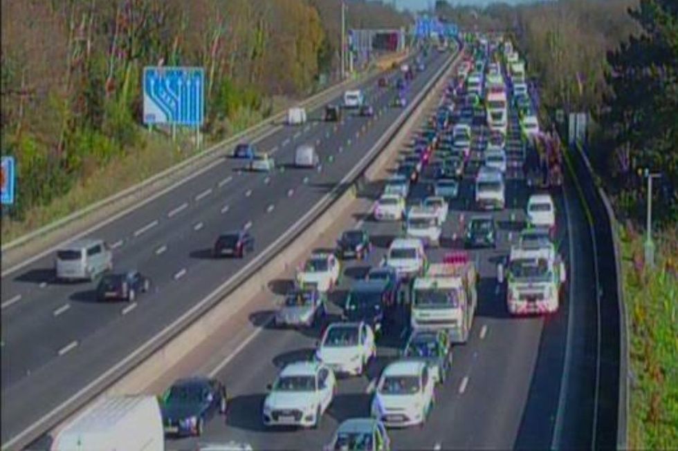 M27 traffic on roads