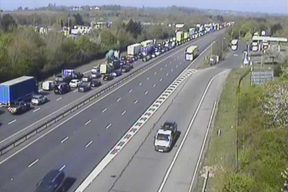 M40 traffic on roads