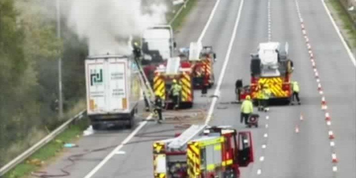 NextImg:M5 chaos: Huge lorry fire carrying electric batteries causes major delays and hours of congestion