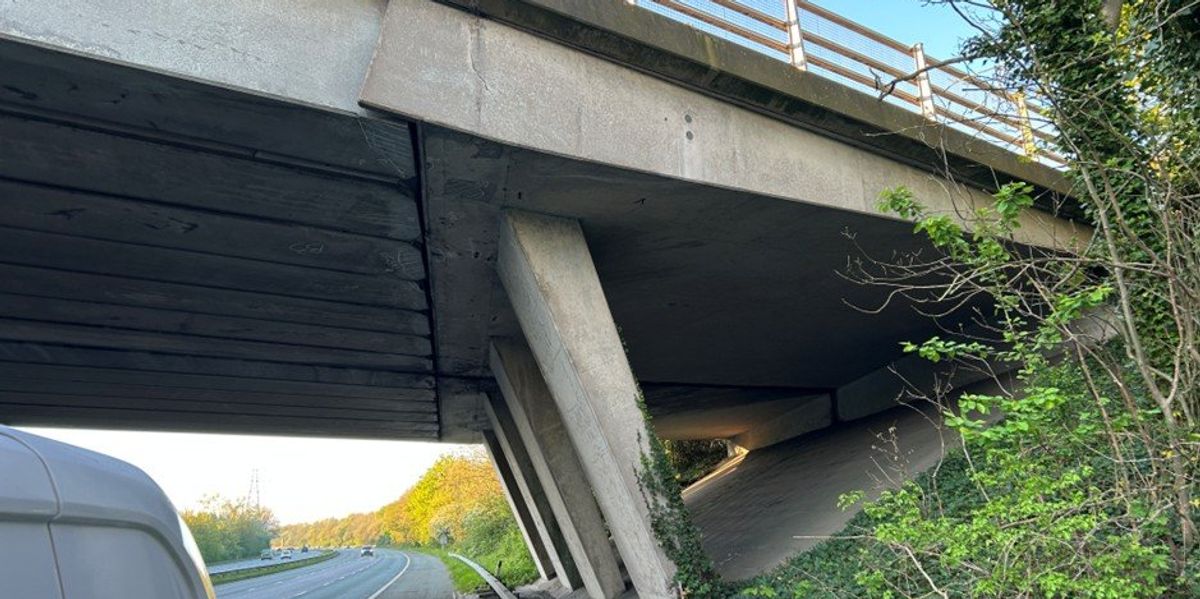 Drivers to face three-year delays as major motorway repairs begin next week to restore historic bridge Drivers to face three-year delays as major motorway repairs begin next week to restore historic bridge