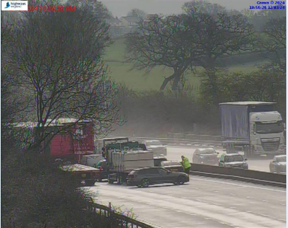 M6 closure