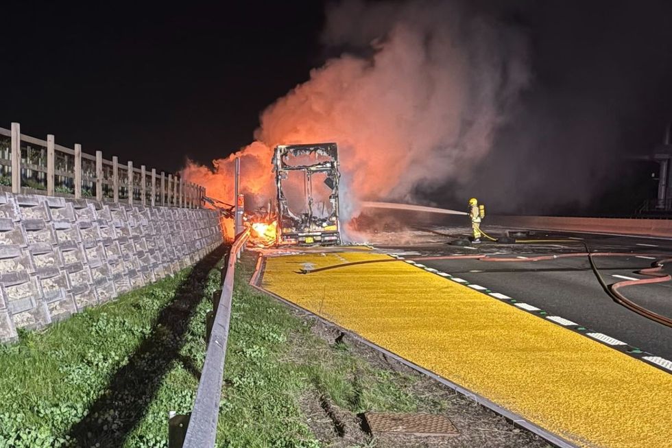 M6 lorry fire