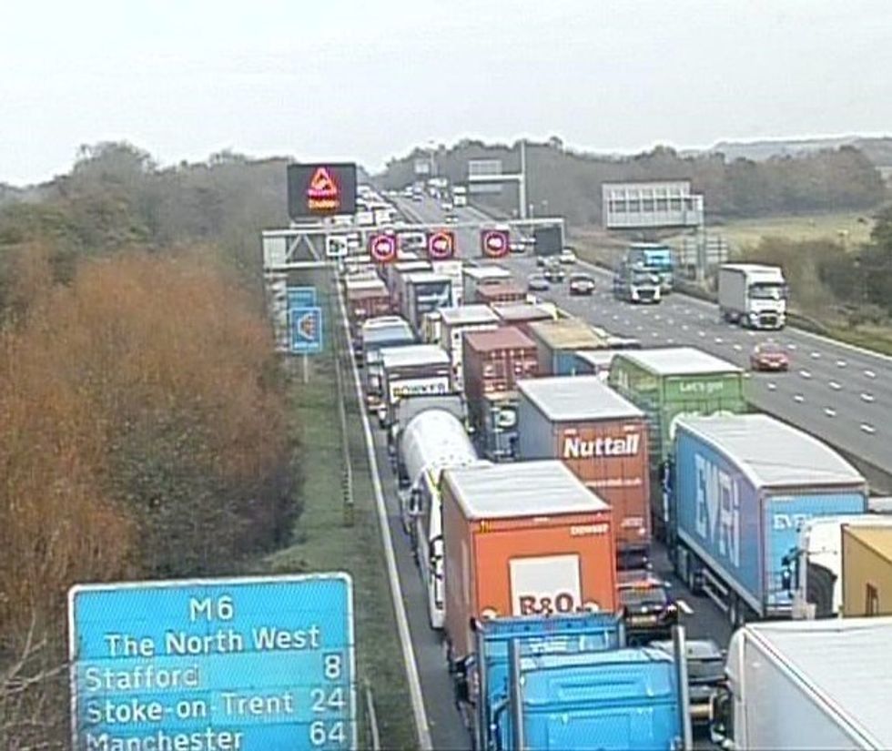 M6 traffic