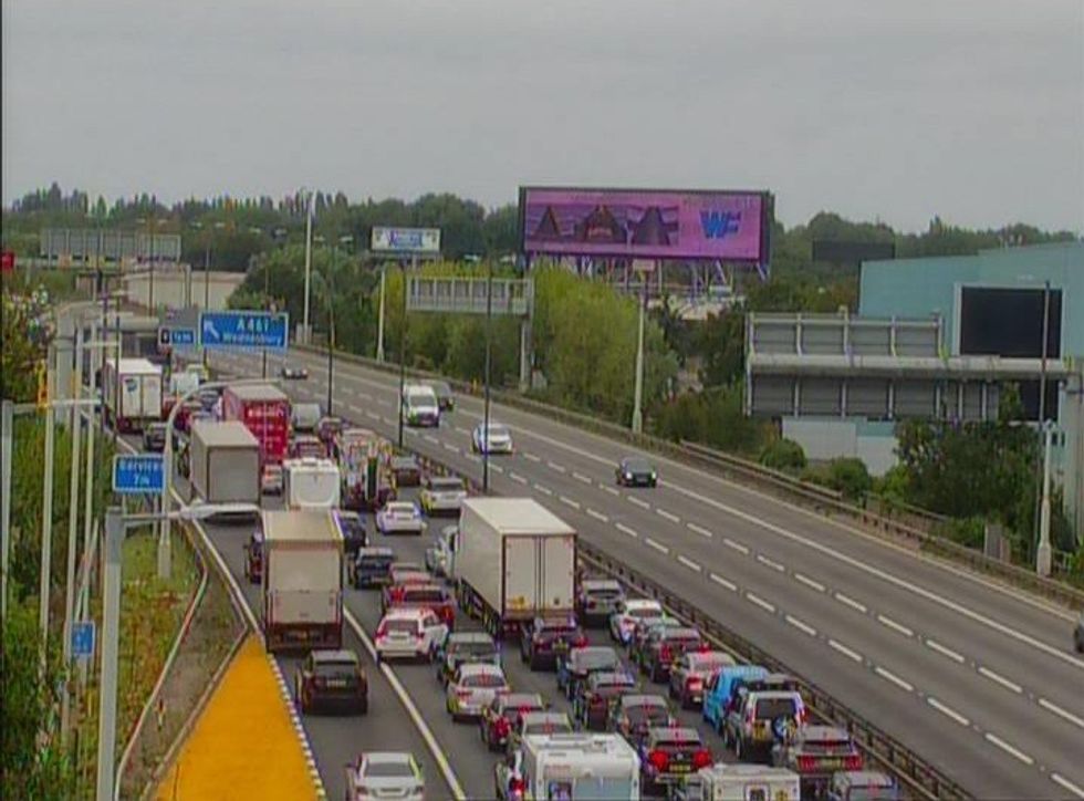 M6 traffic