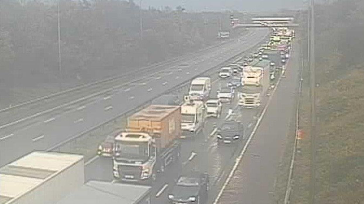 M6 traffic