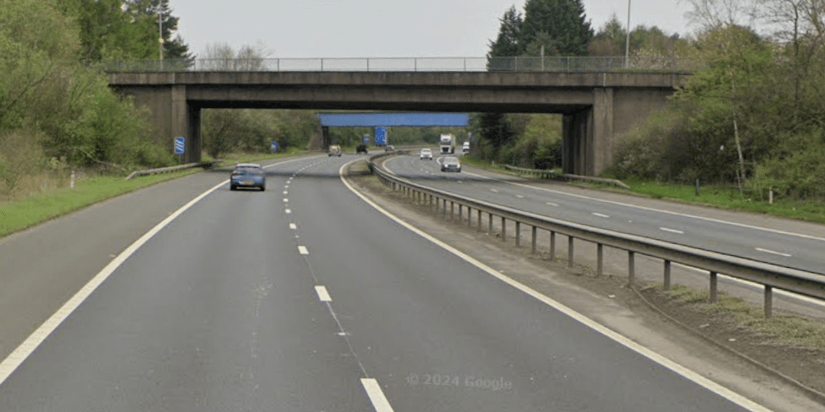 Drivers urged to avoid popular motorway after ’15-vehicle crash’ as five people taken to hospital Drivers urged to avoid popular motorway after ’15-vehicle crash’ as five people taken to hospital
