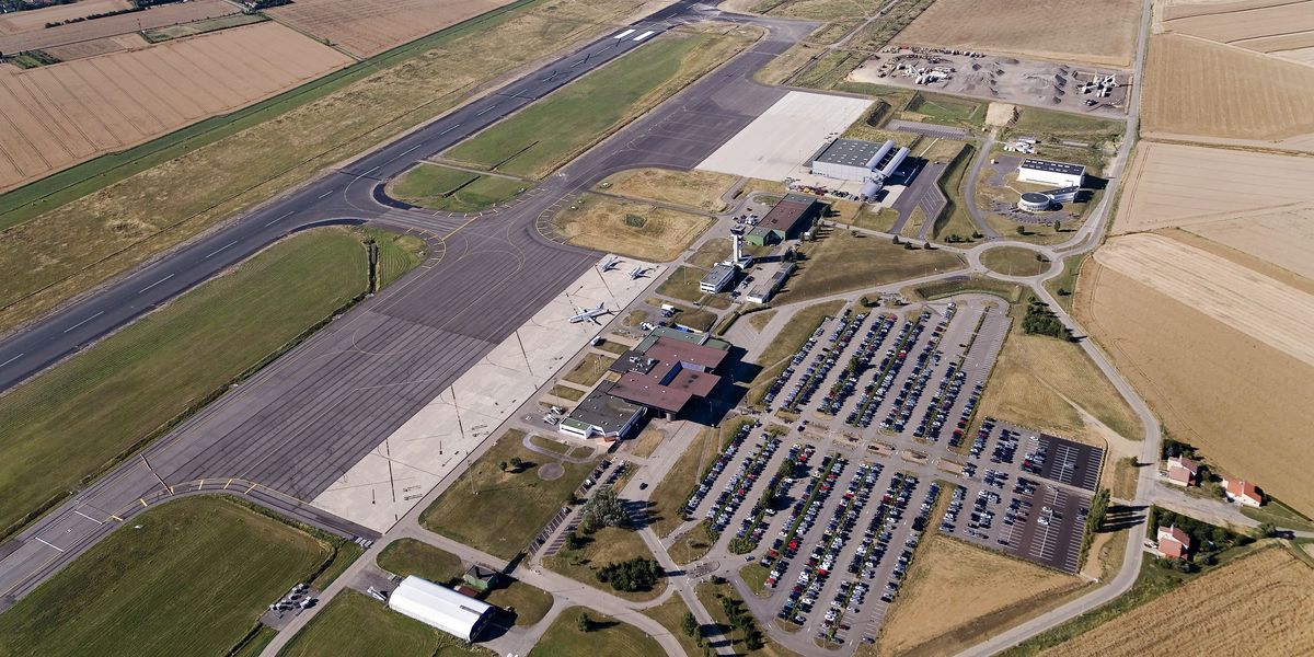 NextImg:French airport order to change 'trendy' English name after critics blast 'Anglo-mania'
