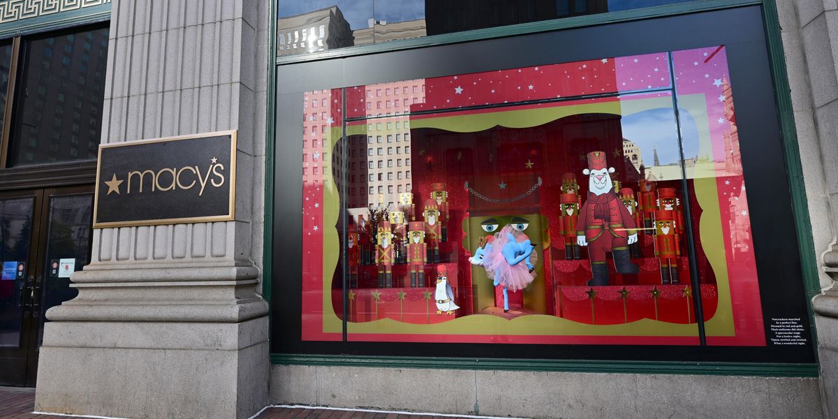 NextImg:Macy's security guard stabbed to death in horrific Christmas shopping attack