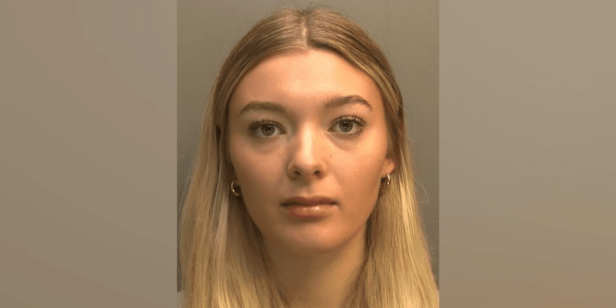 Driver who went on ski holiday after killing teenage passengers sentenced to youth detention Driver who went on ski holiday after killing teenage passengers sentenced to youth detention