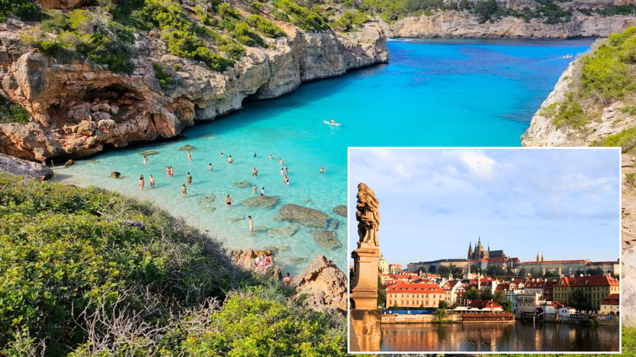 Mallorca water / Prague city