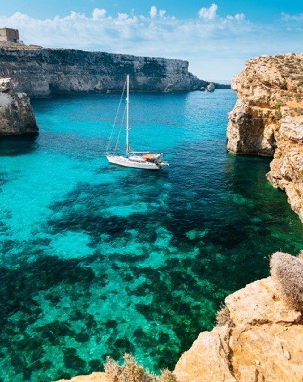 Lagoa Azul de Malta Comino