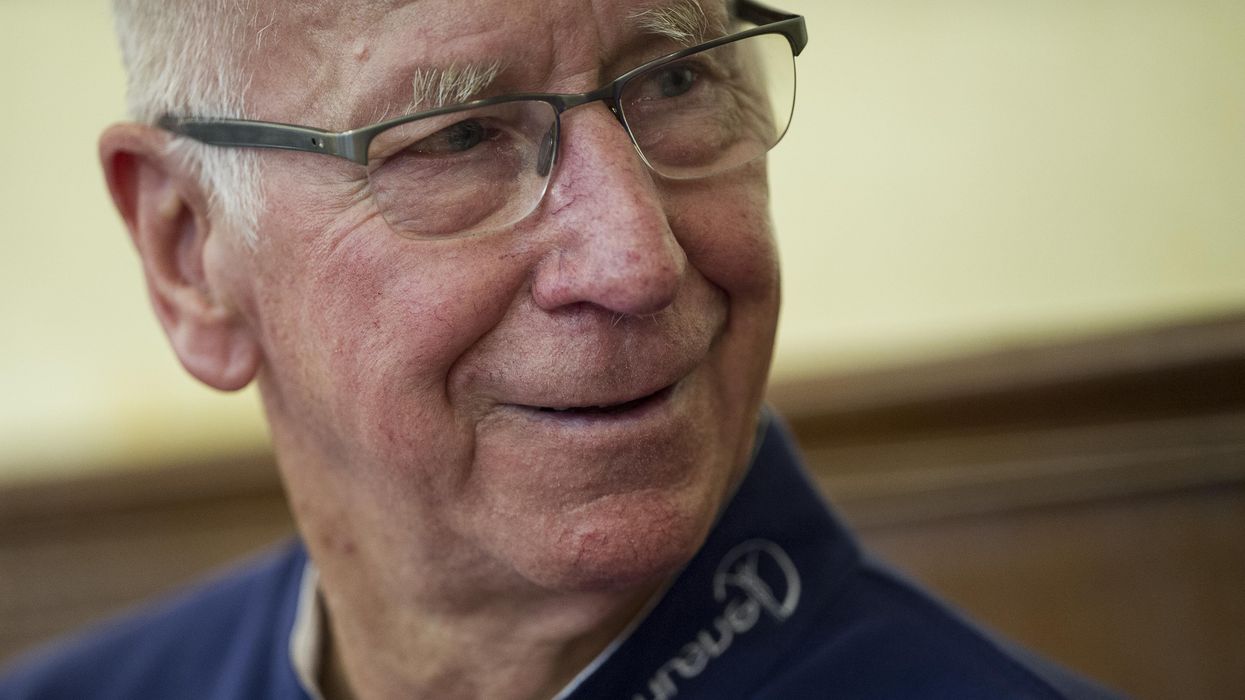 Man City Man Utd Sir Bobby Charlton